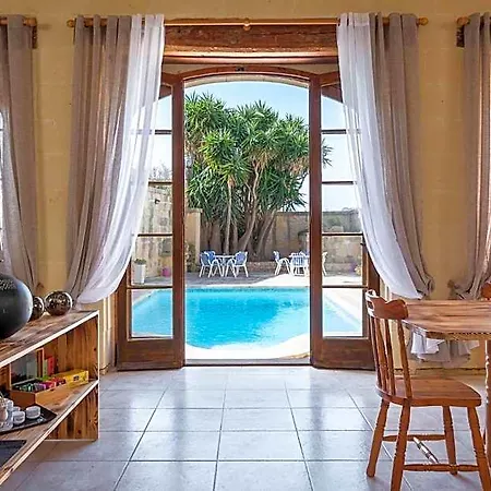 Bed and Breakfast Mood