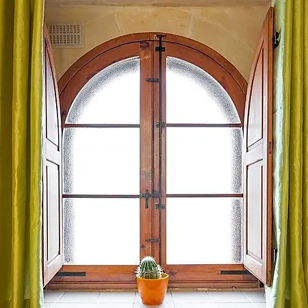 Bed and Breakfast Mood Għarb