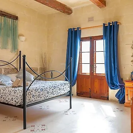 Mood Bed and Breakfast Għarb