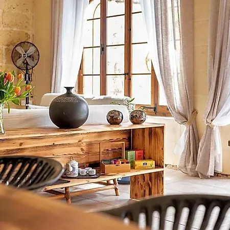 Mood Bed and Breakfast Għarb