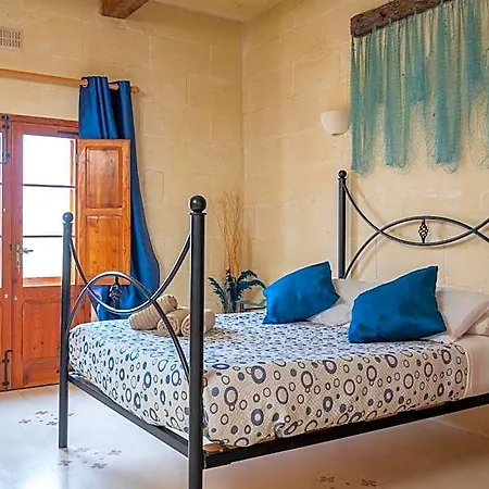 Mood Bed and Breakfast Għarb