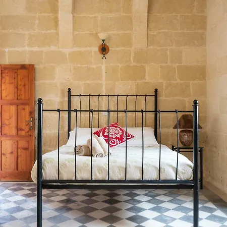 Mood * Għarb