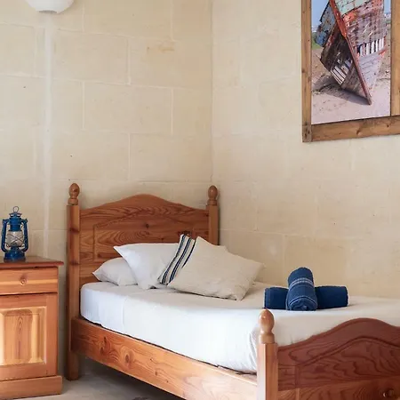 Mood * Gharb (Gozo)