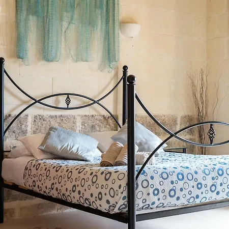 Mood * Gharb (Gozo)