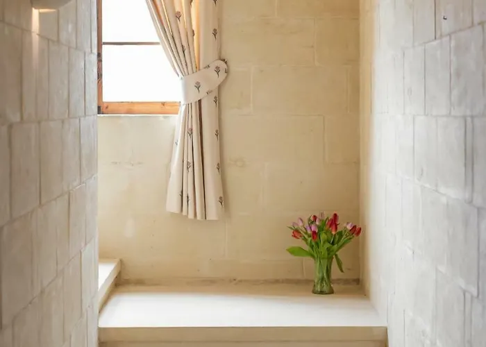 Mood 住宿加早餐酒店 Għarb